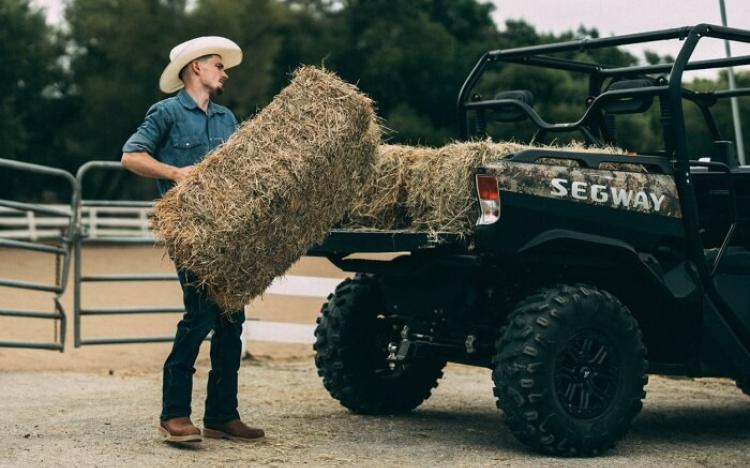 inladen Bertha crew taxi